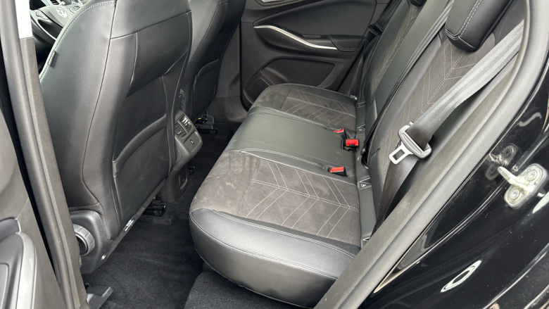 Vauxhall Grandland 1.2 Turbo Ultimate 5dr Petrol Hatchback